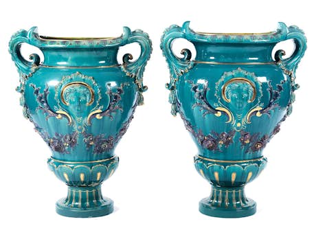 Paar Vasen im Neorokoko